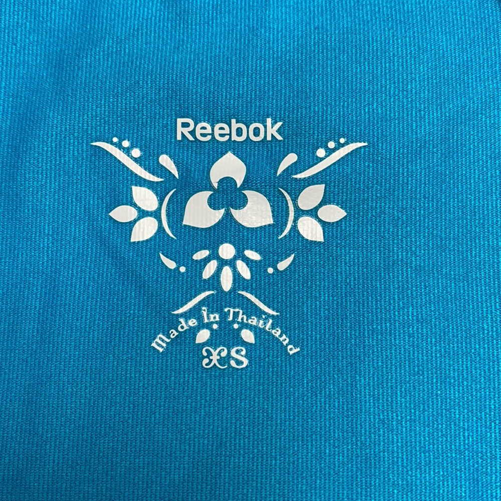 Reebok Blue Activewear Tank Top Size: XS - Picture 15 of 17